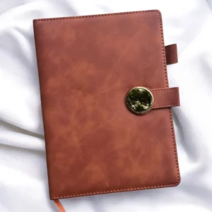 Brown Diary – Timeless Style Meets Everyday Function